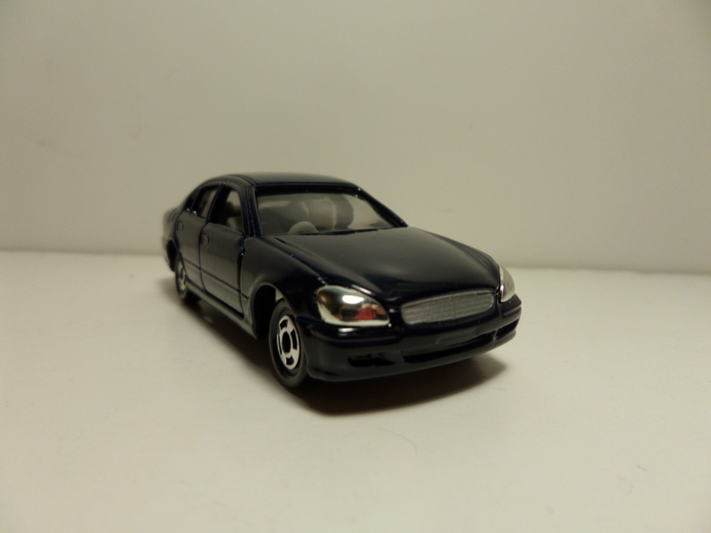 Illustration for article titled Rising Sunday: JDM Sedans